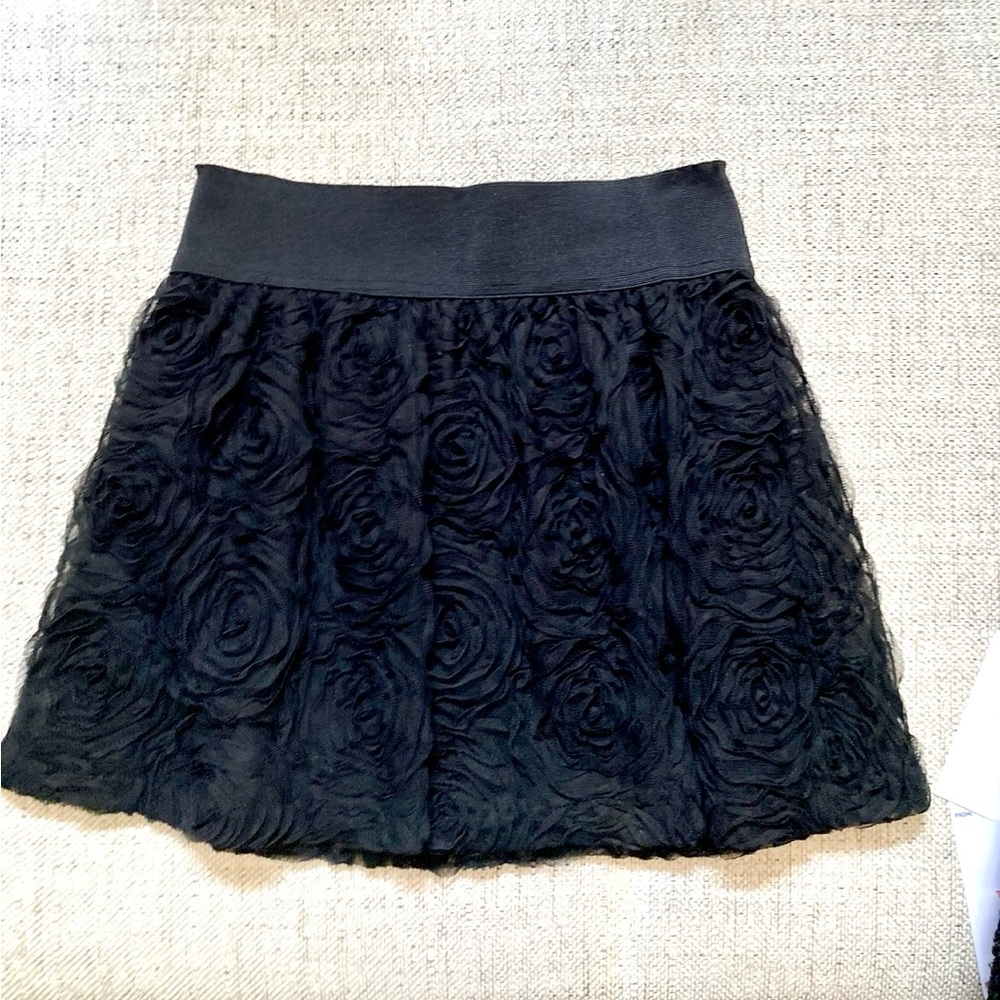 Stooshy Black Floral Skirt Size Small